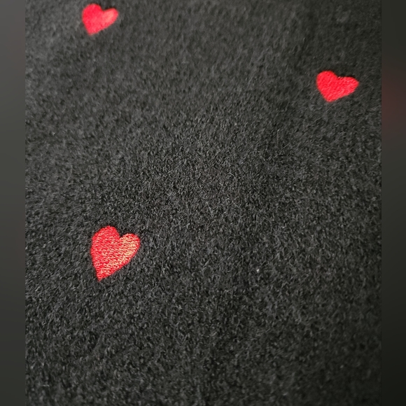 Black Long Sleeve Sweater with embroidered Hearts Size:Large - Picture 5 of 6